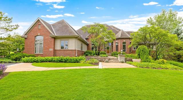 Photo of 7941 W Rolling Field Dr, Mequon, WI 53097