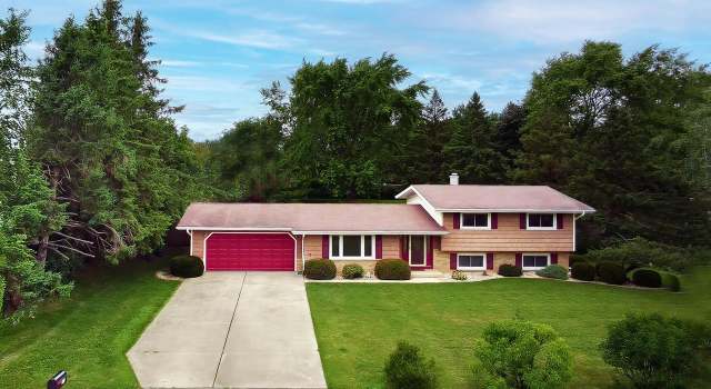 Photo of 9406 14th St, Kenosha, WI 53144