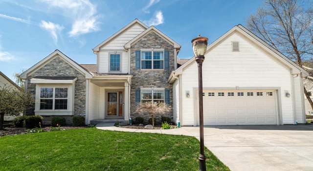 Photo of 2001 Patrick Ln, Waukesha, WI 53188