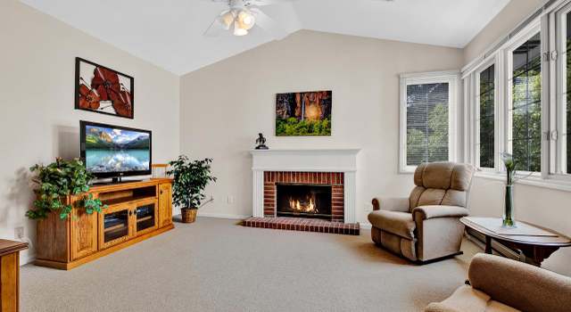 Photo of 8647 Westlake Dr, Greendale, WI 53129