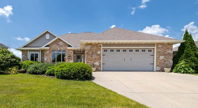 Photo of 449 Tahoe Ln, Hartford, WI 53027