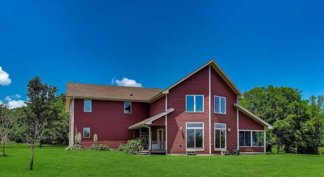 Photo of 8617 Fox River Rd, Burlington, WI 53105
