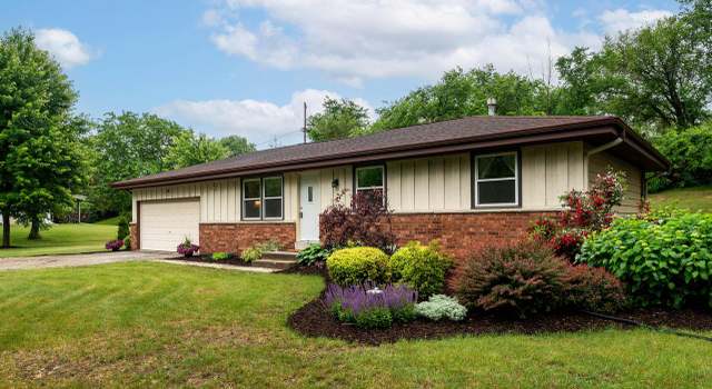 Photo of S88W23185 Wynn Dr, Big Bend, WI 53103