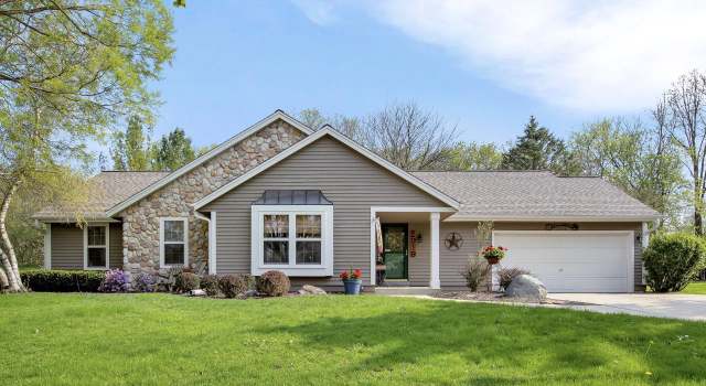 Photo of 2019 Springbrook S, Waukesha, WI 53186