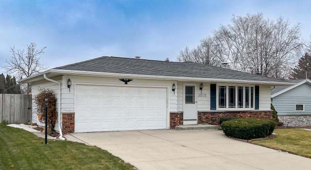 Photo of 1615 Parkwood Blvd, Sheboygan, WI 53081