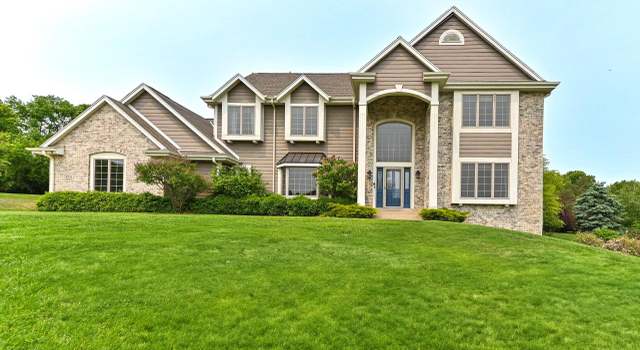 Photo of W292N4163 Prairie Wind Circle South Cir, Pewaukee, WI 53072