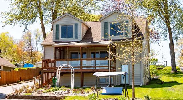 Photo of N5226 Wildcat Rd, Iron Ridge, WI 53035