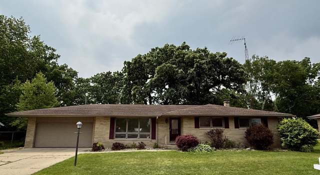 Photo of 4205 86th St, Kenosha, WI 53142