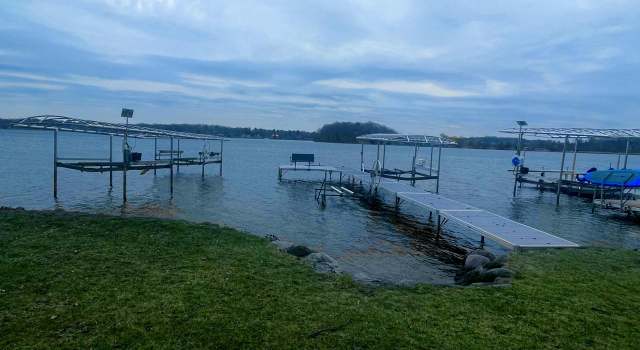 Photo of N4142 Sleepy Hollow Rd, Cambridge, WI 53523
