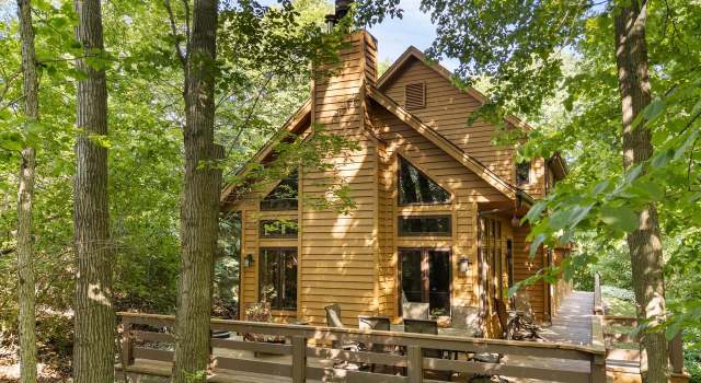 Photo of 7565 Hickory Dr, Fredonia, WI 53021