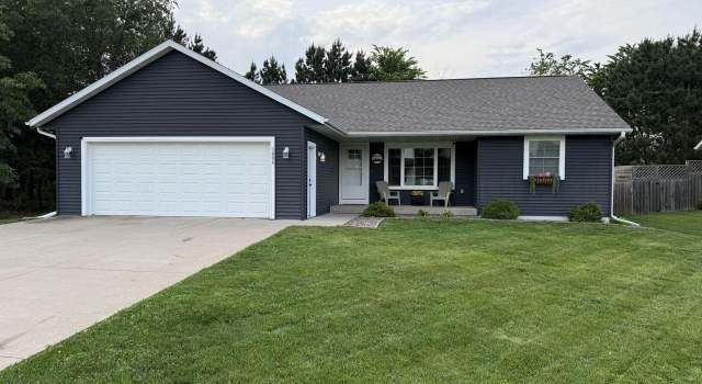 Photo of 1606 Black Oak Dr, Rockland, WI 54653