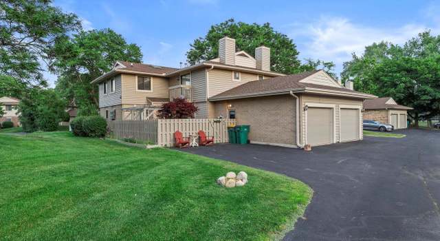 Photo of 16312 W Coachlight Dr, New Berlin, WI 53151