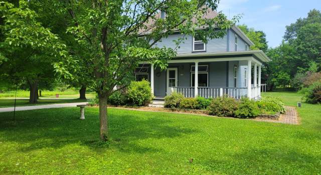Photo of 4928 Elmwood Rd, Colgate, WI 53017