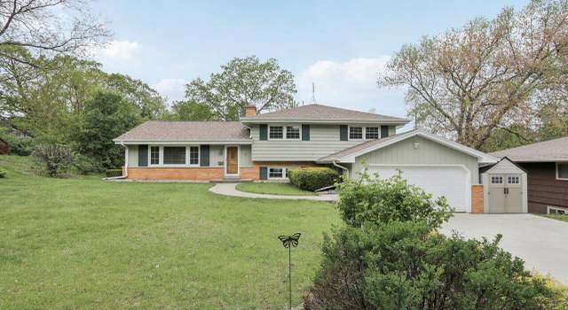 Photo of 620 S Greenfield Ave, Waukesha, WI 53186