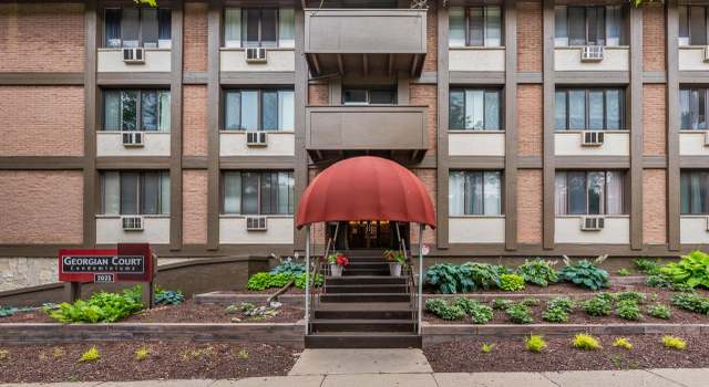 Photo of 2025 E Greenwich Ave #322, Milwaukee, WI 53211