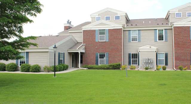 Photo of N16W26545 Wild Oats Dr Unit A, Pewaukee, WI 53072