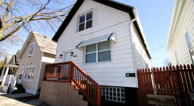 Photo of 1424 S 25th St, Milwaukee, WI 53204