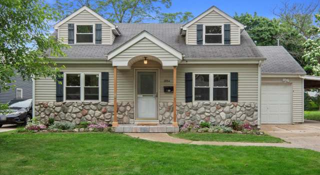 Photo of 2934 S 53rd St, Milwaukee, WI 53219