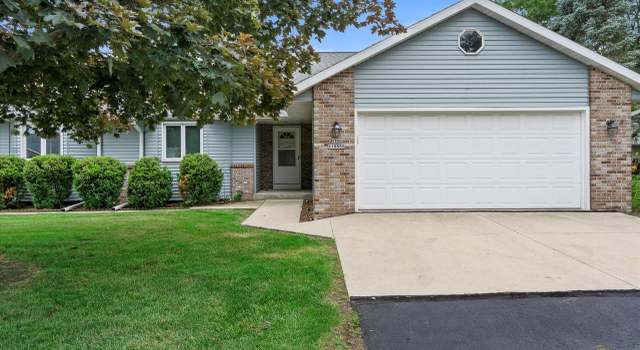 Photo of N166W19555 Ravens Way, Jackson, WI 53037