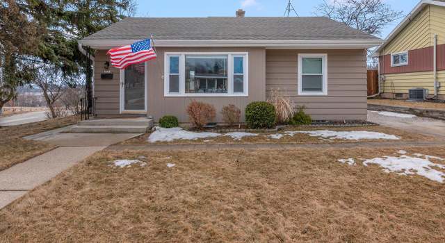 Photo of 2403 Center Ave, Sheboygan, WI 53081