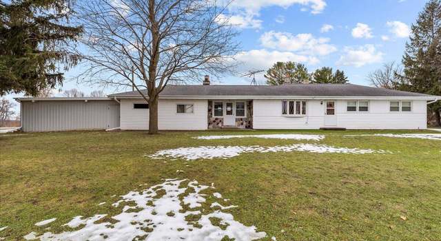 Photo of N4071 Hilltop Rd, Rubicon, WI 53078