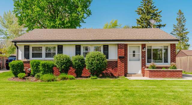 Photo of 9210 W Dixon St, Milwaukee, WI 53214