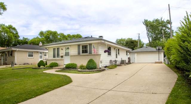 Photo of 10516 W Stark St, Milwaukee, WI 53225