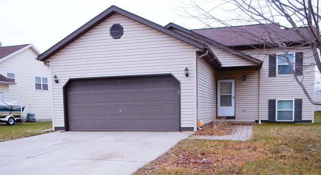 Photo of 1212 Lombardi Way, Waukesha, WI 53186