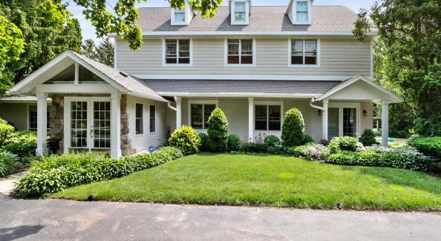 Photo of N1526 Willowbrook Rd, Lake Geneva, WI 53147