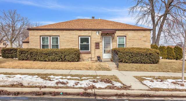 Photo of 2876 S 47th St, Milwaukee, WI 53219