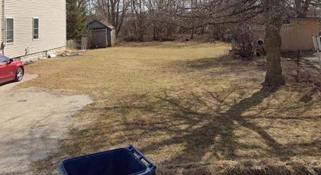 Photo of 4025 E Lakeside Ave, Oak Creek, WI 53154