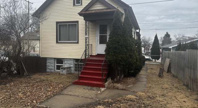 Photo of 1624 S 4th St, Milwaukee, WI 53204