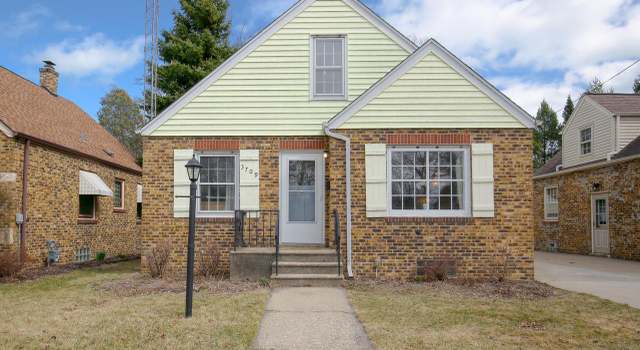 Photo of 3709 21st Ave, Kenosha, WI 53140