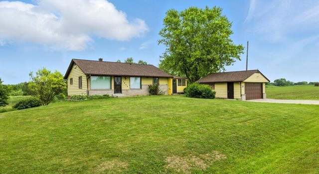 Photo of 1950 Cedar Sauk Rd, Saukville, WI 53080