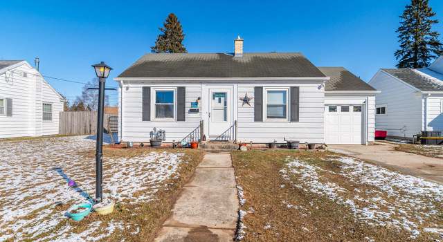 Photo of 2824 36th St, Two Rivers, WI 54241