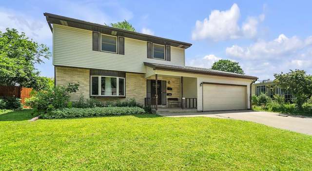 Photo of 2131 Empire Dr, Waukesha, WI 53186