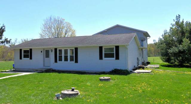 Photo of 7279 Spring St, Springfield, WI 53176