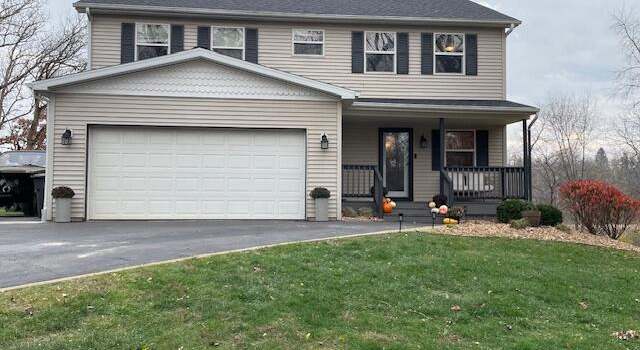 Photo of W5449 Baywood Dr, Elkhorn, WI 53121