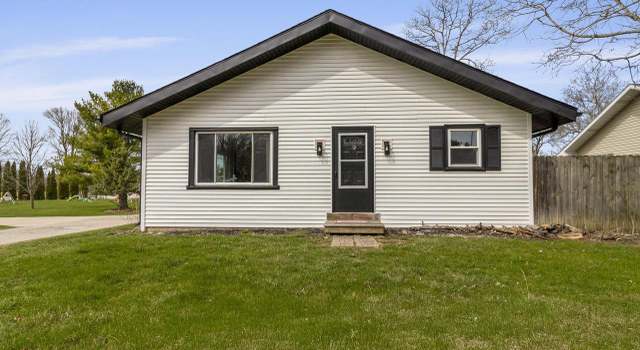 Photo of 4155 Finch Ln, Delavan, WI 53115
