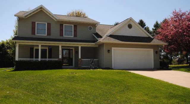 Photo of 1116 Redwood Ct, Delavan, WI 53115