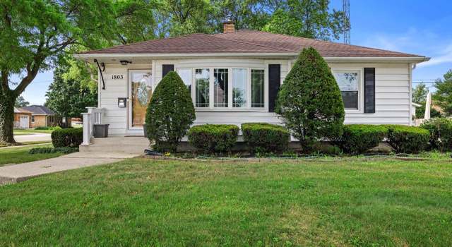 Photo of 1803 32nd St, Kenosha, WI 53140