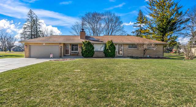 Photo of 14411 W Lincoln Ave, New Berlin, WI 53151