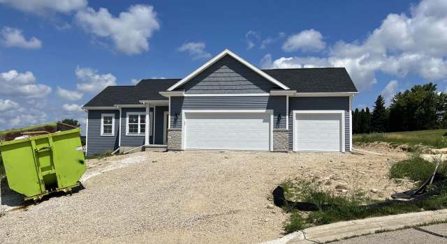 Photo of 104 Chestnut Ct, Theresa, WI 53091