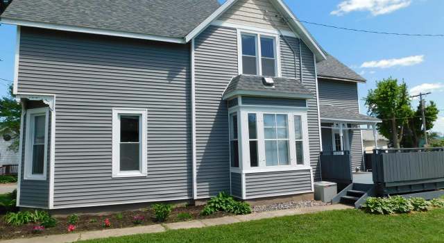 Photo of 301 Broadway St, Cashton, WI 54619