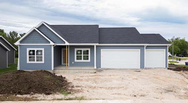Photo of 302 Riverside Ct, Theresa, WI 53091