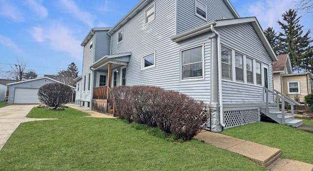 Photo of 1718 Chatham St, Racine, WI 53402