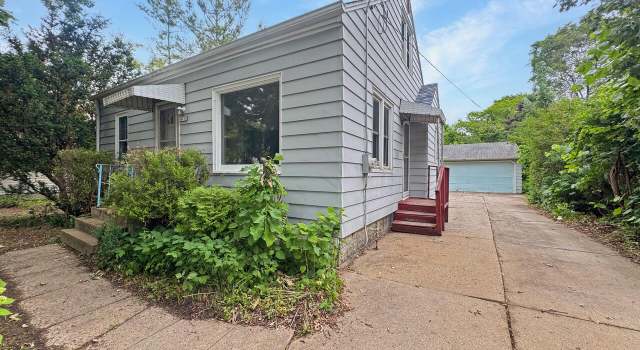 Photo of 4958 S 20th St, Milwaukee, WI 53221