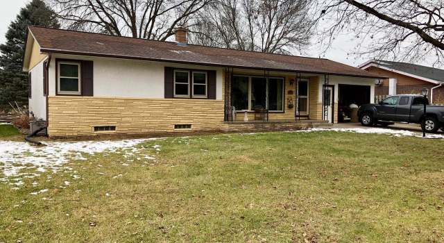 Photo of 2028 32nd St S, La Crosse, WI 54601