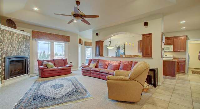 Photo of 1233 W Grand Ave, Port Washington, WI 53074