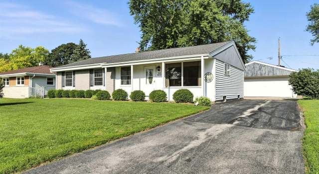 Photo of W244N6550 Grogan Dr, Sussex, WI 53089